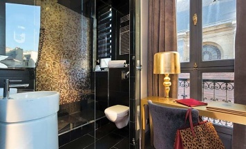 Другое в Hotel Lumen Paris Louvre