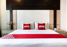 Двухместный номер Deluxe двуспальная кровать в OYO 792 Omsaga Phuket Hotel