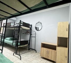 4-местный номер эконом №2 (удобства на этаже) в Привалъ №17