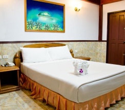Двухместный номер Superior двуспальная кровать в Kata Palace Phuket