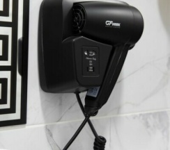 Четырехместный стандартный номер с мини-диваном в Хан