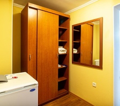 Номер люкс с 1 двуспальной кроватью в Рубин