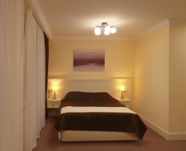 Полулюкс в Салют