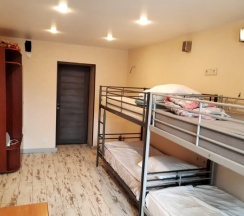 Категория стандарт, номер 4-х местных в Home Sweet Home