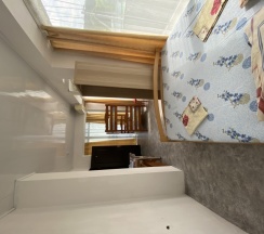 Четырехместный номер на 2 этаже в Ярд