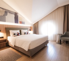 Представительский люкс (Апартамент с 2 спальнями) в Кортъярд Марриотт Сочи Красная Поляна