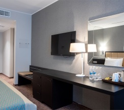 Эконом в Holiday Inn