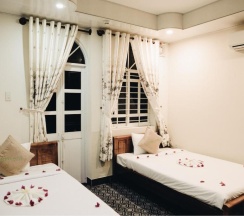 Трёхместный номер Standard с красивым видом из окна в Mui Ne Alena Bungalow Hotel