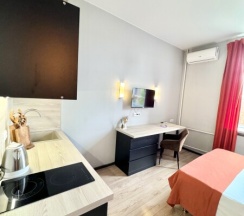 Комфорт Плюс в Metro apartments