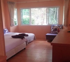 Четырёхместный семейный номер Standard 2 отдельные кровати в Arunee Resort Koh Chang