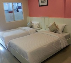Номер Standard с балконом в Waen Petch Place