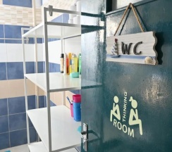 Кровать в общем номере (женский номер) в Lemongrass Hostel