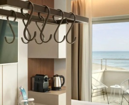 Двухместный номер Look Sky двуспальная кровать в Adriatic Palace Hotel