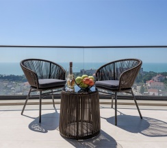 Люкс с балконом в Azimut