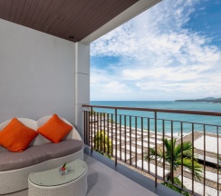 Двухместный люкс Honeymoon с видом на море двуспальная кровать в Cape Sienna Gourmet Hotel & Villas