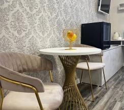 Улучшенный с двухспальной кроватью в Куликовъ