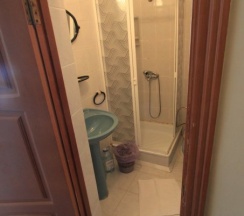 Двухместный номер Standard с балконом и рядом с пляжем двуспальная кровать в Бриз