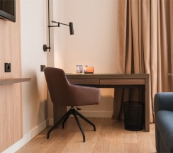 Номер "Делюкс" с двумя раздельными кроватями в Кортъярд Марриотт Сочи Красная Поляна