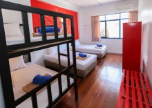 Семейный номер Standard в Phuket Old Town Hostel