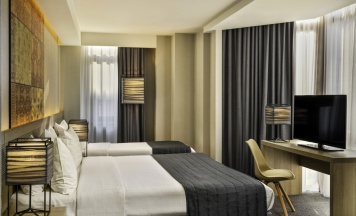 Трёхместный номер Делюкс в Republica Hotel Yerevan