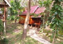 Бунгало с видом на сад в Jungle Hill Beach Bungalow