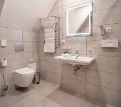 "Джуниор Сюит" в Золотой якорь