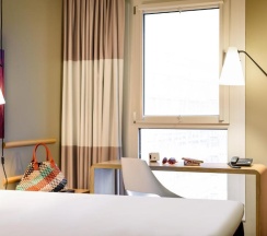 Двухместный номер Comfort двуспальная кровать в ibis Muenchen City