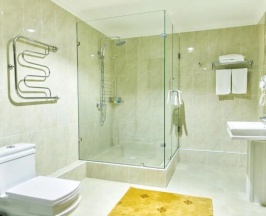 Двухместный люкс двуспальная кровать в Shymkent Grand Hotel