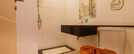Двухместный номер Стандарт без окна 2 отдельные кровати в The Frutta Boutique Patong Beach