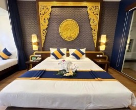 Двухместный номер Family - no balcony двуспальная кровать в Kata Palm Resort