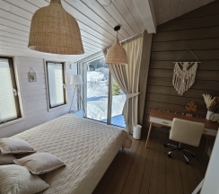 Коттедж с красивым видом из окна в Бали