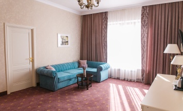 Люкс четырехместный в Park hotel