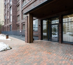 Апартаменты c 1 комнатой с балконом в Hugge Place