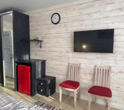 Номер стандарт с 1 односпальной и 1 двуспальной кроватью №3 в Даховская долина