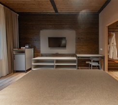 Superior Room с выходом на бассейн в Небо и Горы