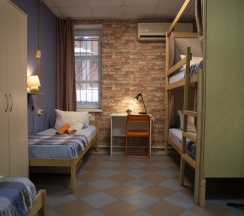 Отдельный четырехместный эконом в Nice hostel
