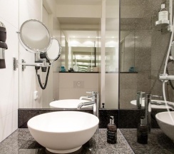 Одноместный номер Superior двуспальная кровать в Motel One Munich - Campus