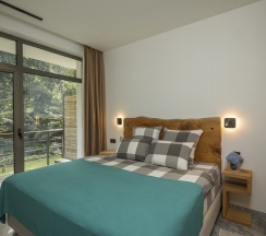 Делюкс с балконом в Soloh SPA Village