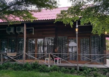 Двухместный номер Standard с видом на сад 2 отдельные кровати в Ingaun Resort Kanchanaburi