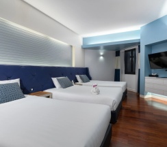 Трёхместный номер Jomtien Wing Deluxe Family в Jomtien Palm Beach Hotel And Resort