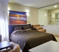 Sea view apartments - Superior (Панорамный вид на море, до 3 гостей), Станюковича 48/5 в Vvo apartments group
