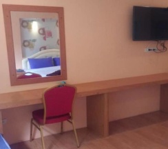 Четырёхместный семейный номер Standard 2 отдельные кровати в Arunee Resort Koh Chang