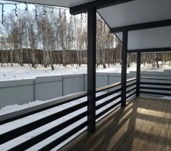 Коттедж с 2 комнатами с балконом в Фортуна