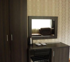 Номер полулюкс семейный №25 в Алатау Люкс