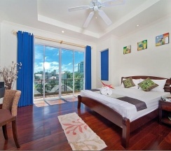 Двухместная вилла двуспальная кровать в Sun Paradise Villas Karon