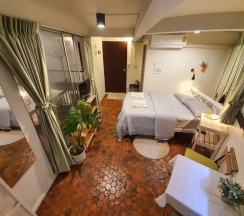 Двухместный номер Superior (двуспальная кровать) в Home16 Hostel 16