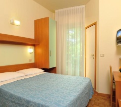 Двухместный номер Standard двуспальная кровать в Hotel Capri
