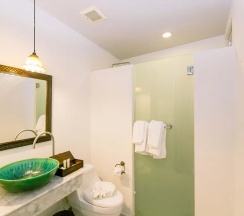 Двухместный полулюкс двуспальная кровать в The Memory at On On Hotel