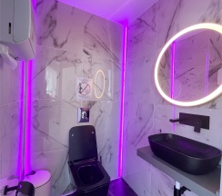Одноместная капсула в мужской зоне (низ) в Deep Hotels