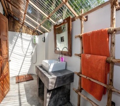 Бунгало Superior рядом с пляжем в Отель Secret Garden Beach Resort